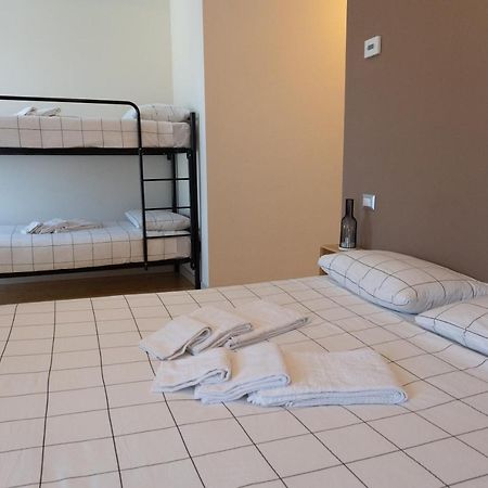 La Stazione Bed & Breakfast Trontano ภายนอก รูปภาพ